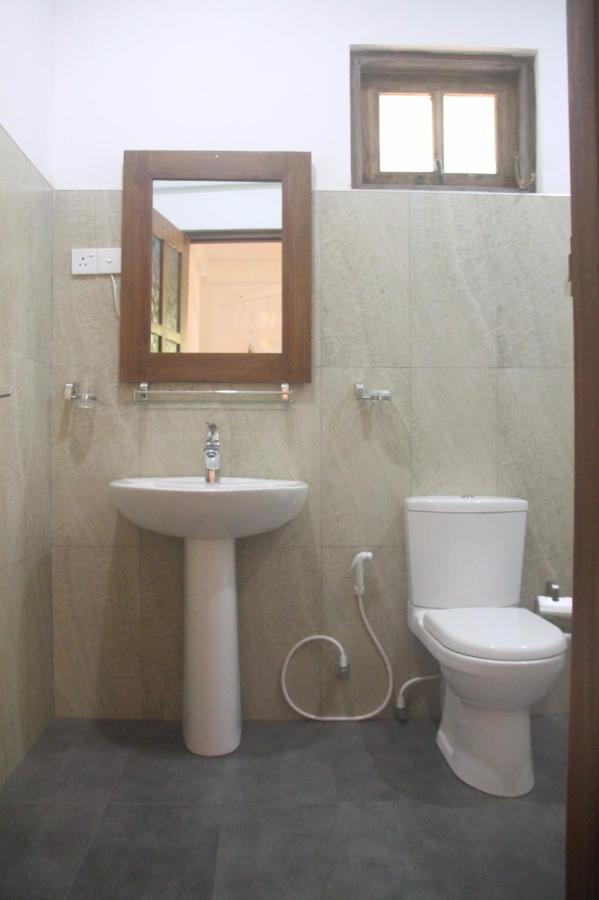 סיגירייה Isanka Lion Lodge מראה חיצוני תמונה