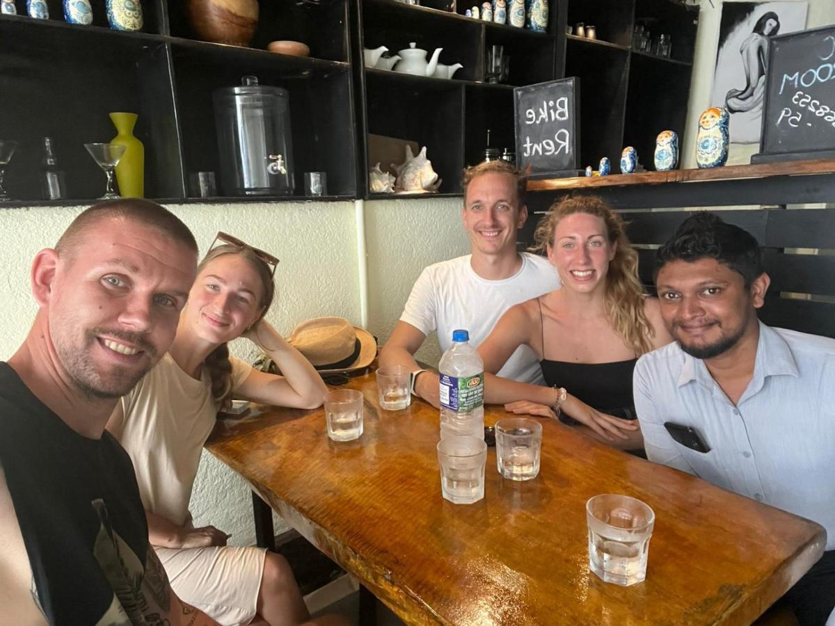 סיגירייה Isanka Lion Lodge מראה חיצוני תמונה