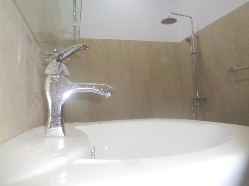 סיגירייה Isanka Lion Lodge מראה חיצוני תמונה