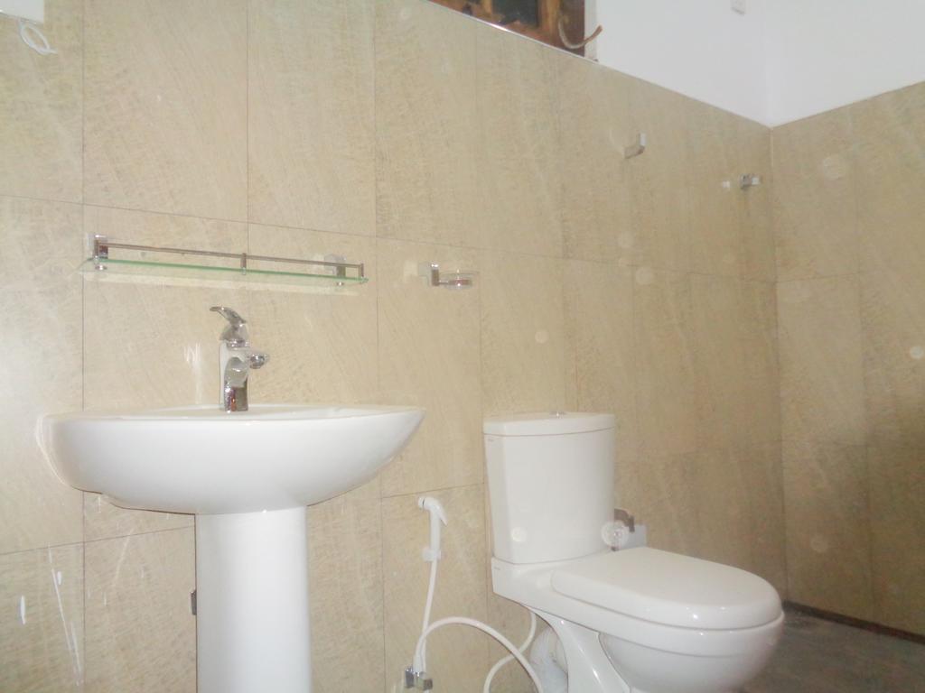 סיגירייה Isanka Lion Lodge מראה חיצוני תמונה